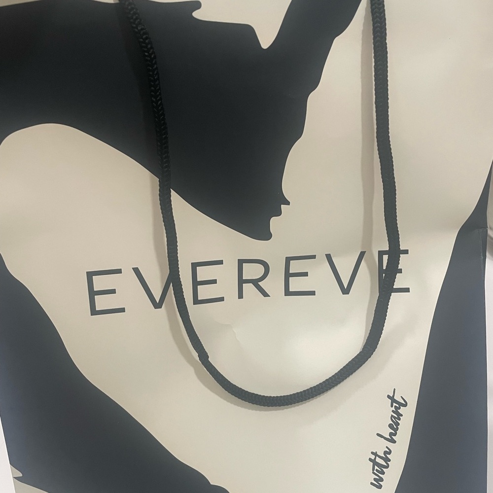 Brand New Evereve trendy and gorgeous top never worn with tags.